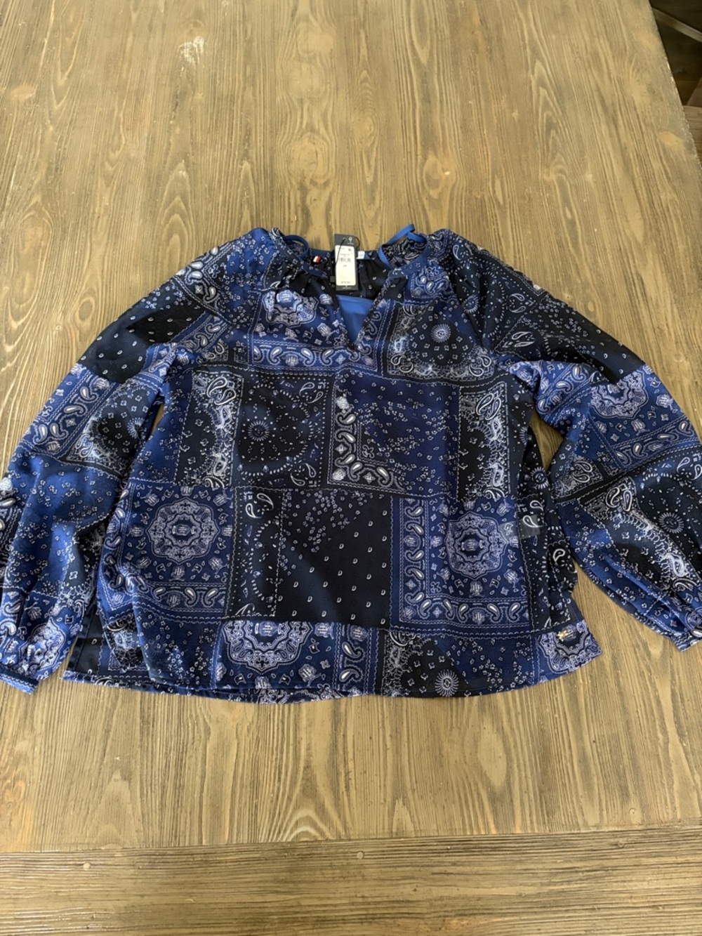 Tommy Hilfiger Blue Paisley Patchwork Long Sleeve Blouse/Shell w/navy cami